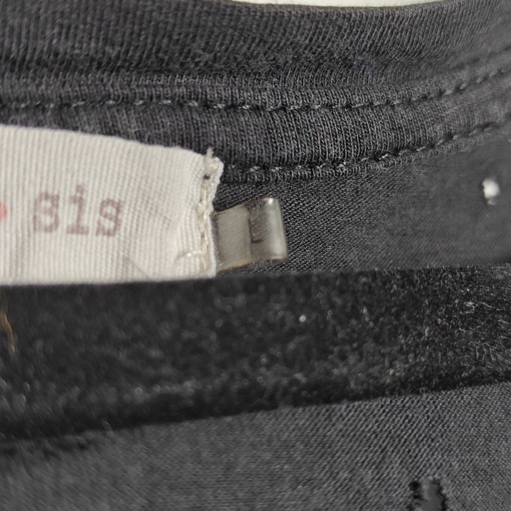 SIS SIS Anthropologie Black Cut Out Rolled Sleeve Top Size Large - Picture 3 of 14